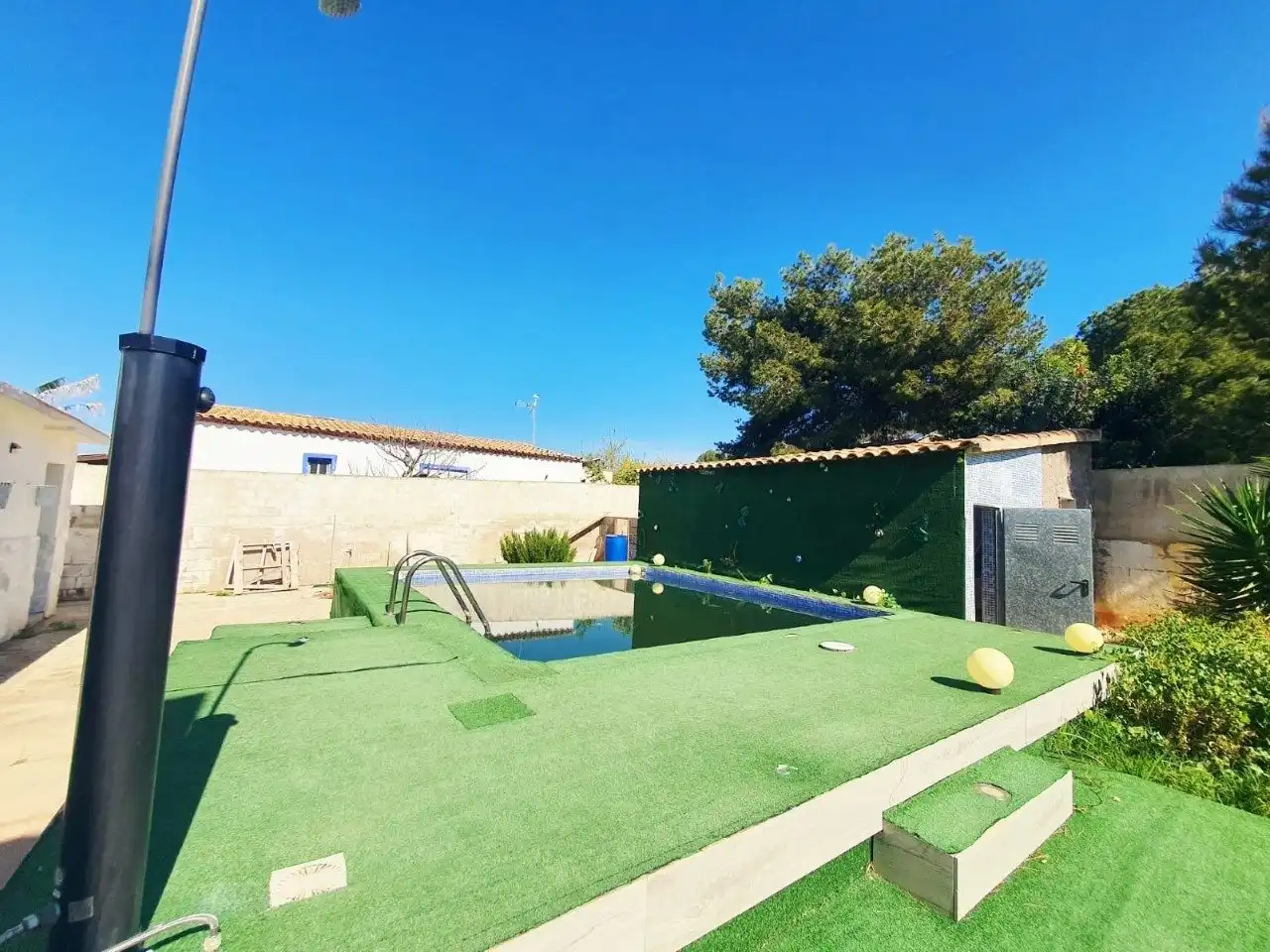 Piscina de Casa o xalet en venda en Pedralba amb Calefacció, Jardí privat i Terrassa