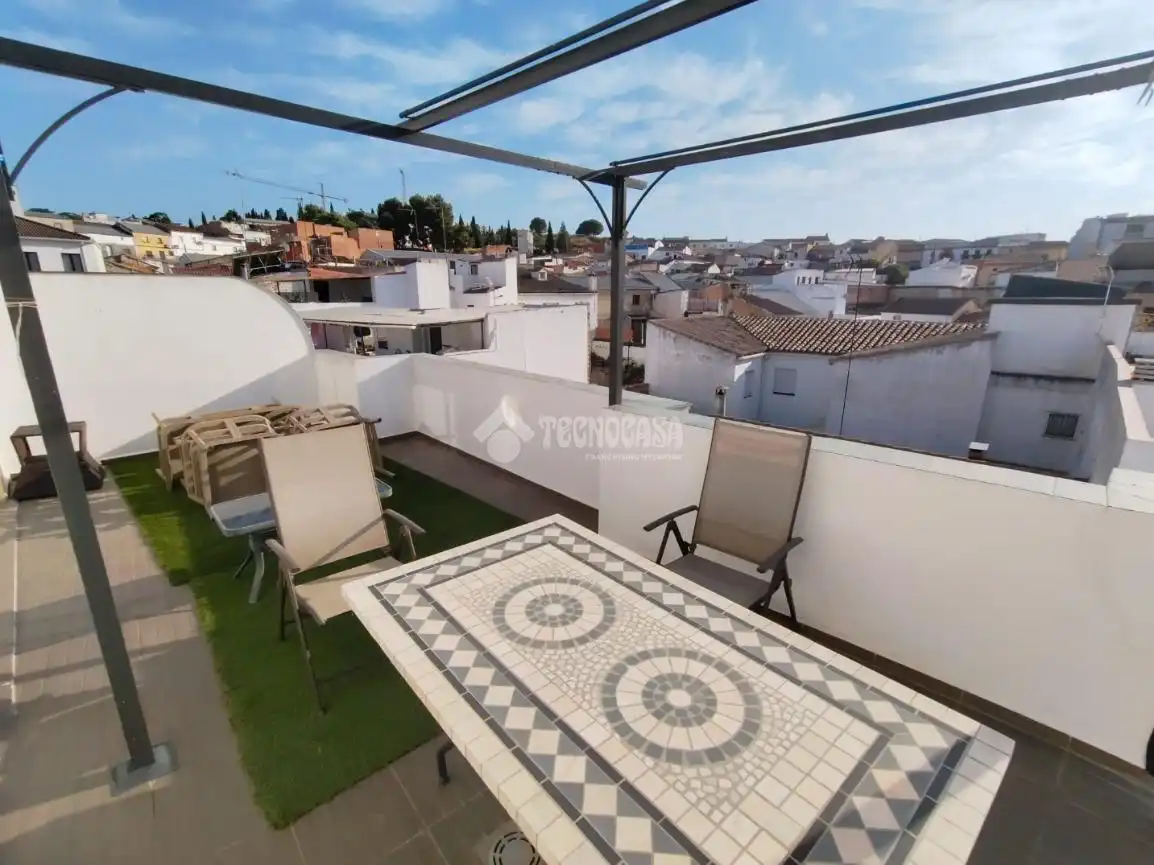 Flat for sale in Mengíbar