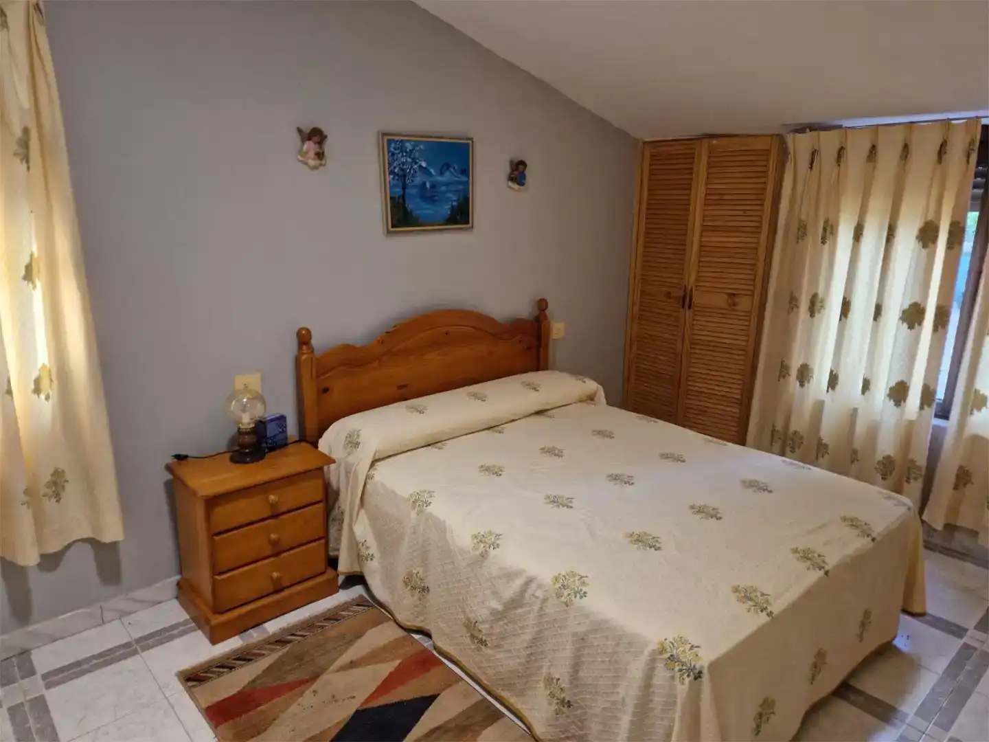 Dormitori de Casa o xalet en venda en Villabrázaro amb Jardí privat, Traster i Moblat