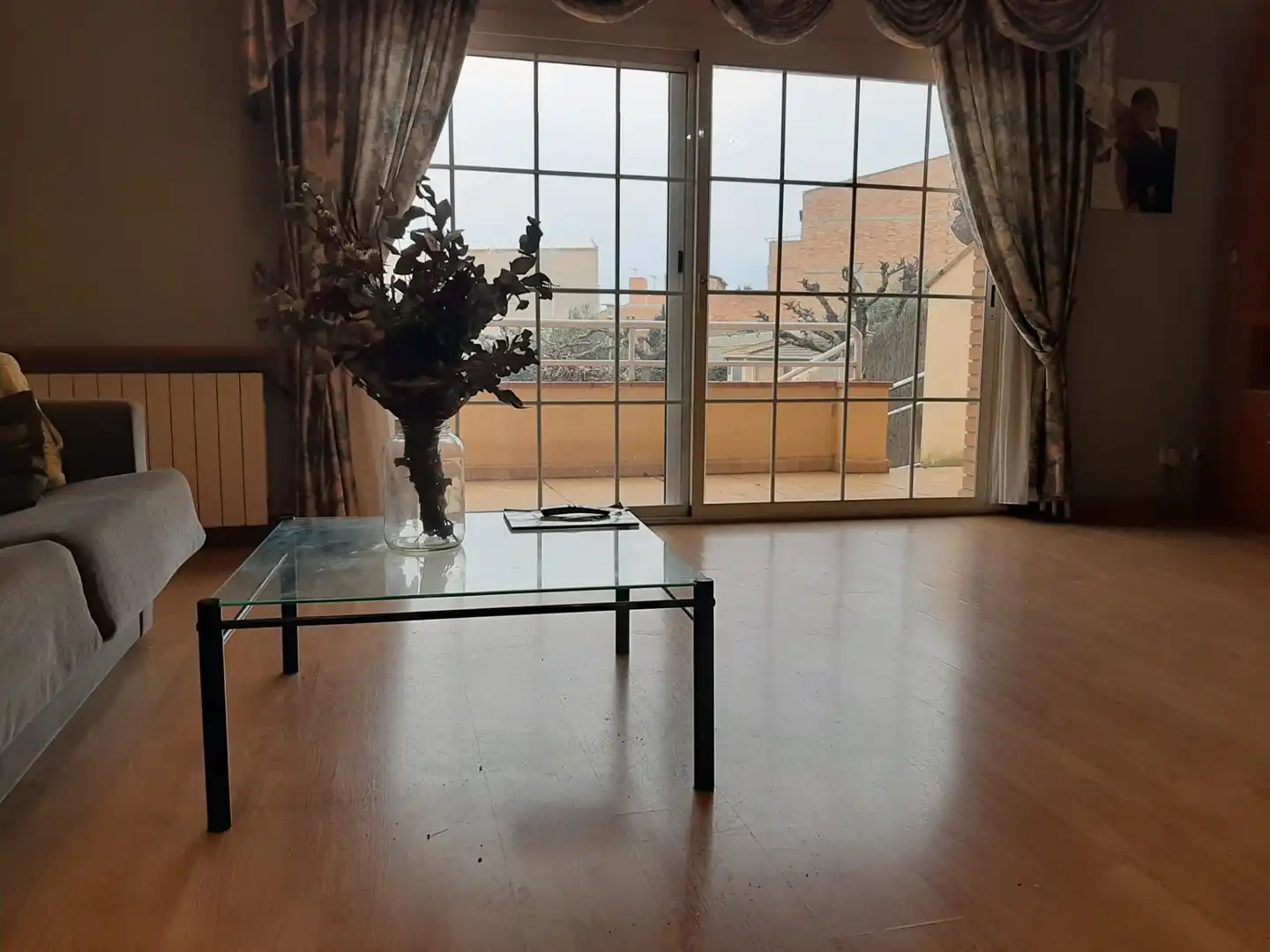 Sala de estar de Casa adosada en venta en Mollerussa con Aire acondicionado, Calefacción y Jardín privado