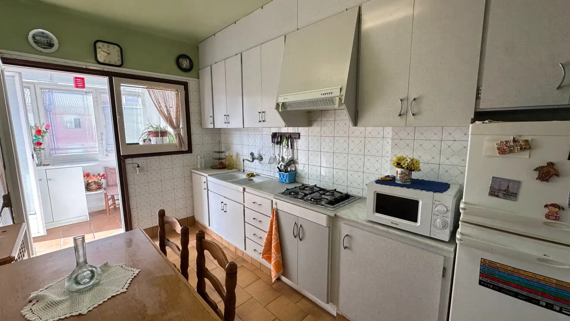 Kitchen of Flat for sale in Olot  with Heating, Terrace and Storage room