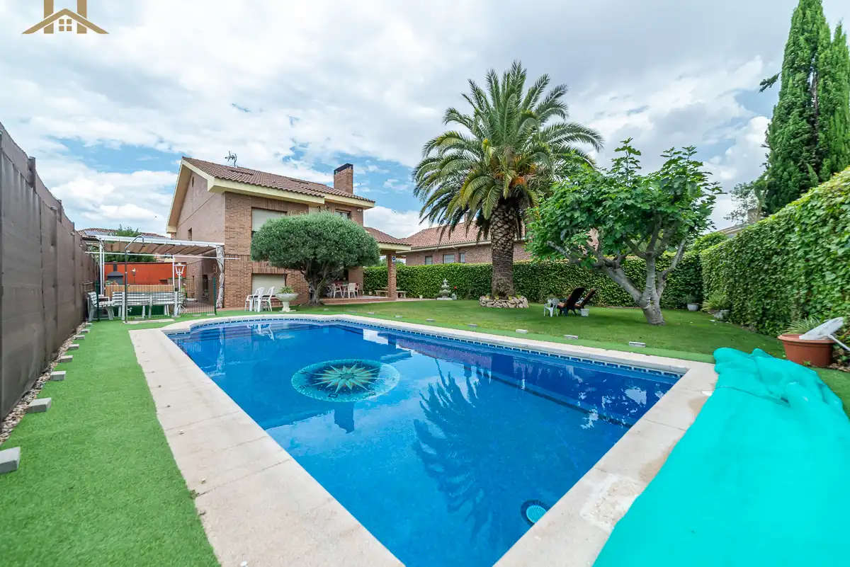Piscina de Casa o chalet en venta en Cubas de la Sagra con Calefacción, Jardín privado y Piscina