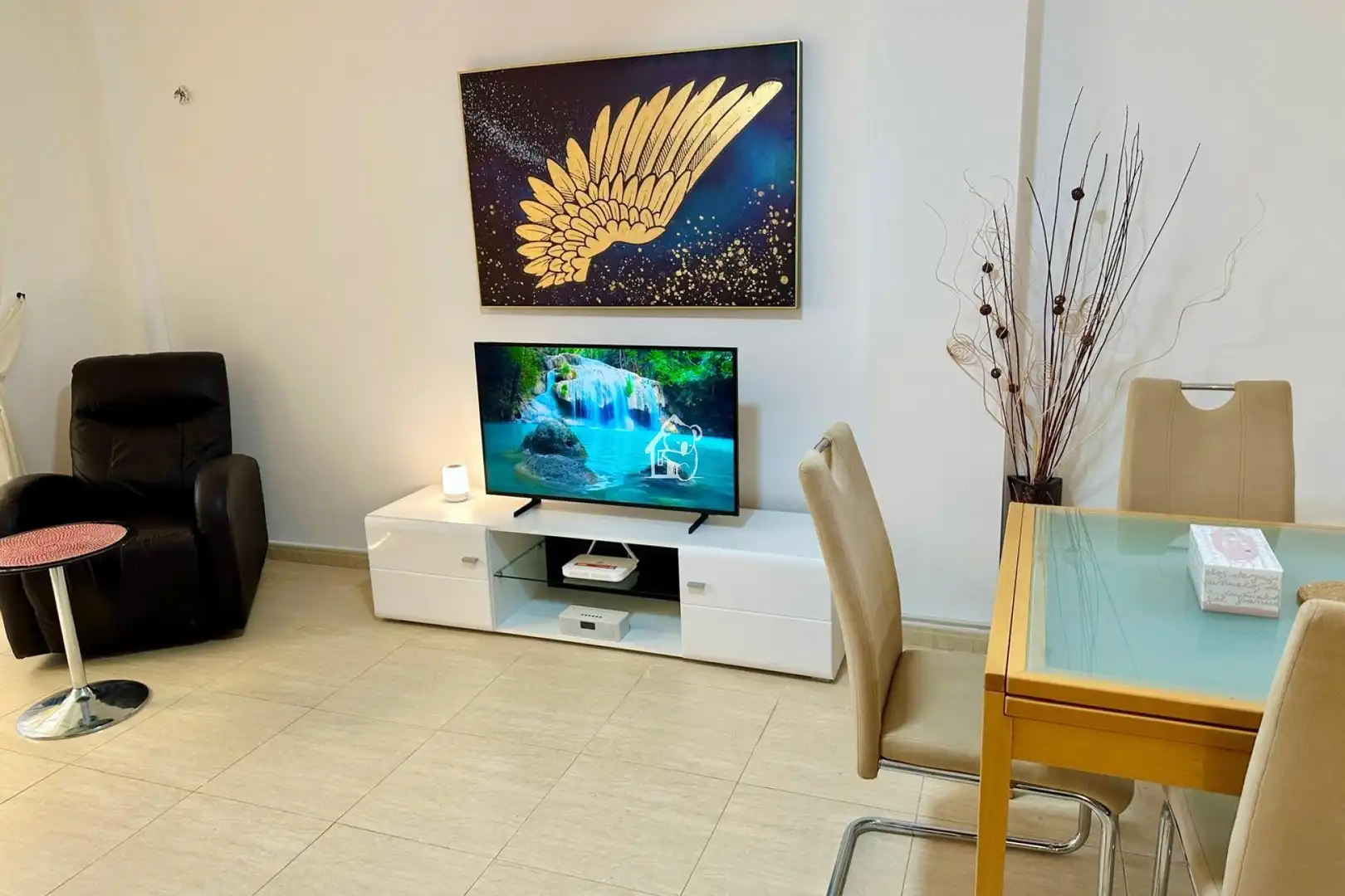 Sala de estar de Apartamento de alquiler en Daya Nueva con Aire acondicionado, Terraza y Piscina