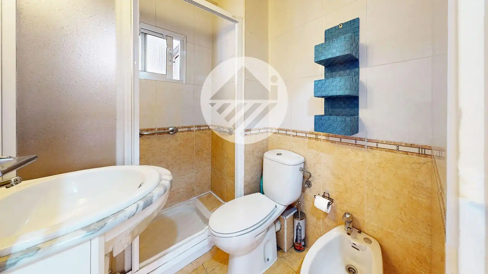 Baño de Piso en venta en Leganés con Aire acondicionado, Terraza y Balcón