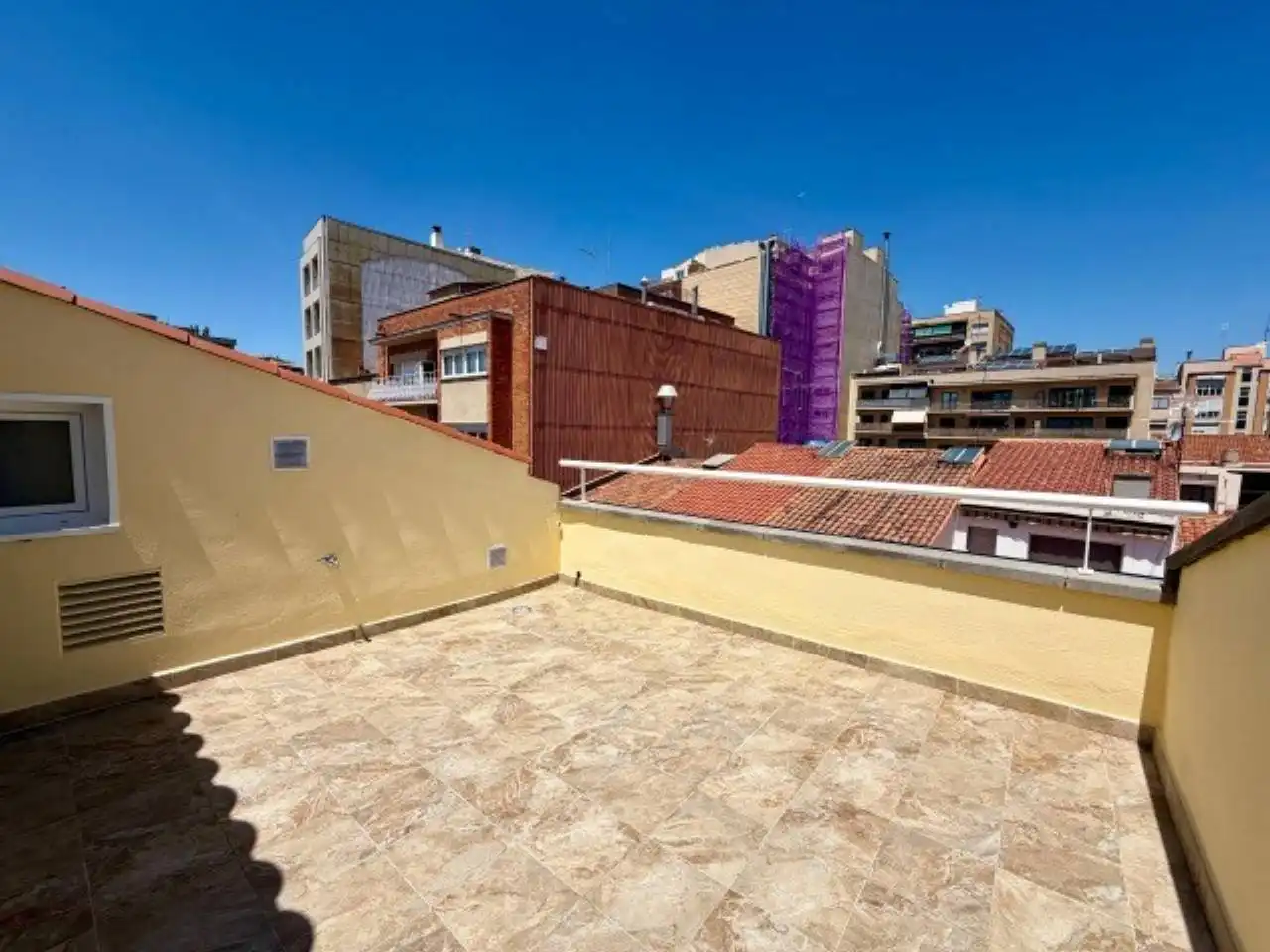 Terraza de Dúplex en venta en Sabadell con Aire acondicionado, Calefacción y Parquet