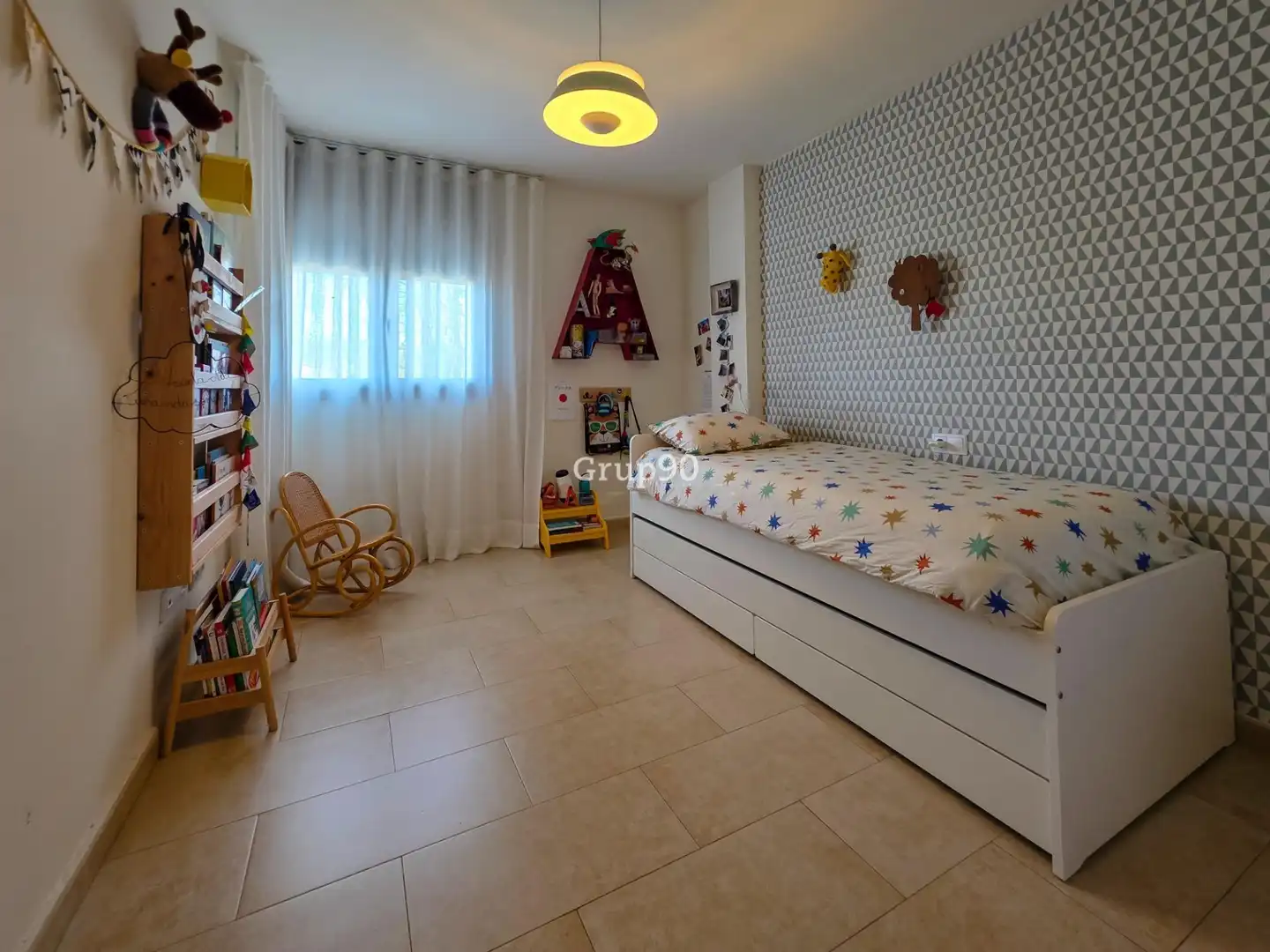 Dormitori de Casa adosada en venda en Lleida amb Calefacció, Terrassa i Balcó