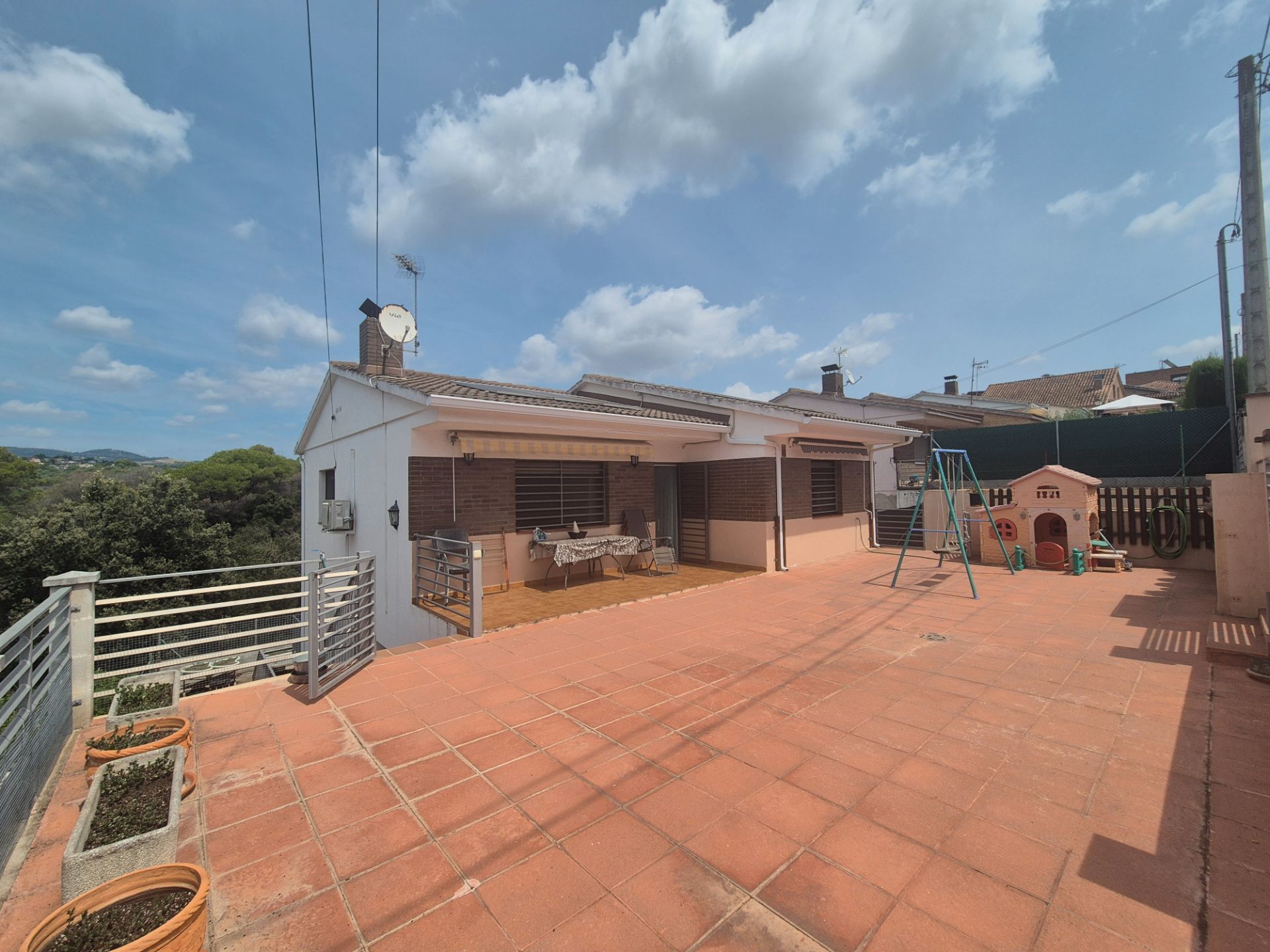 Exterior view of House or chalet for sale in Lliçà d'Amunt  with Air Conditioner, Heating and Private garden