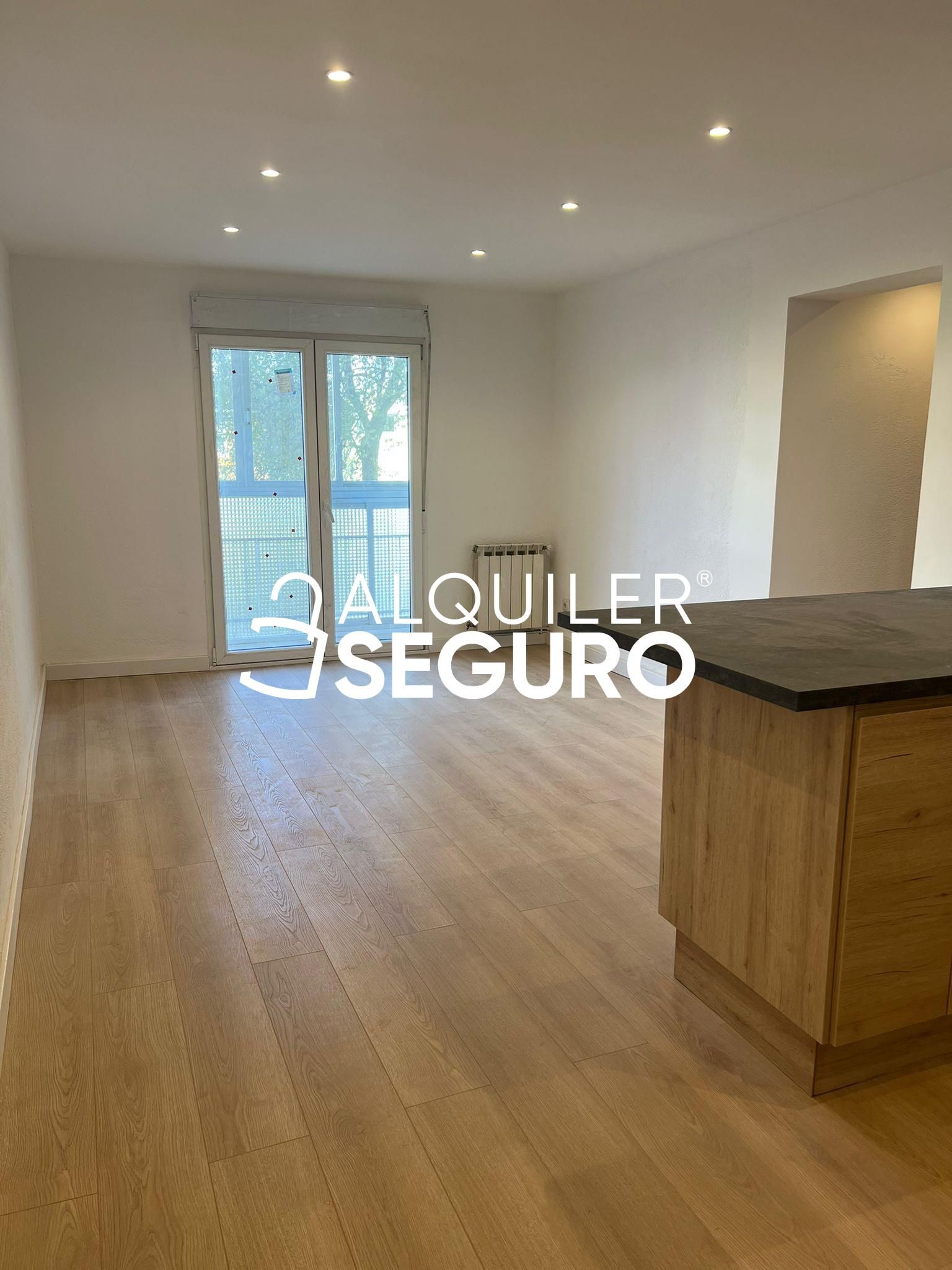 Bedroom of Flat to rent in  Madrid Capital  with Heating and Terrace