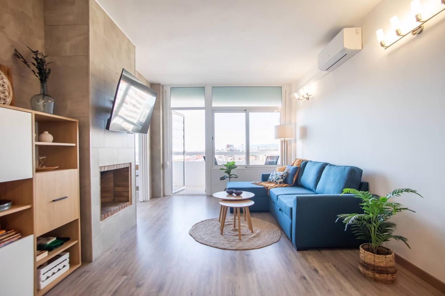 Flat for rent in Carrer de Numància, Barri de les Corts