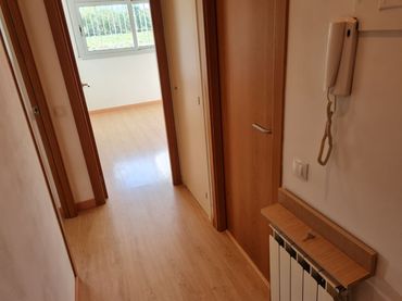 Flat with lift for sale in Esteve Mogàs 26