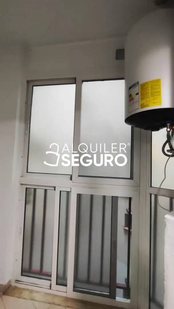 Wohnung zur Miete in Valencia mit Klimaanlage und Terrasse