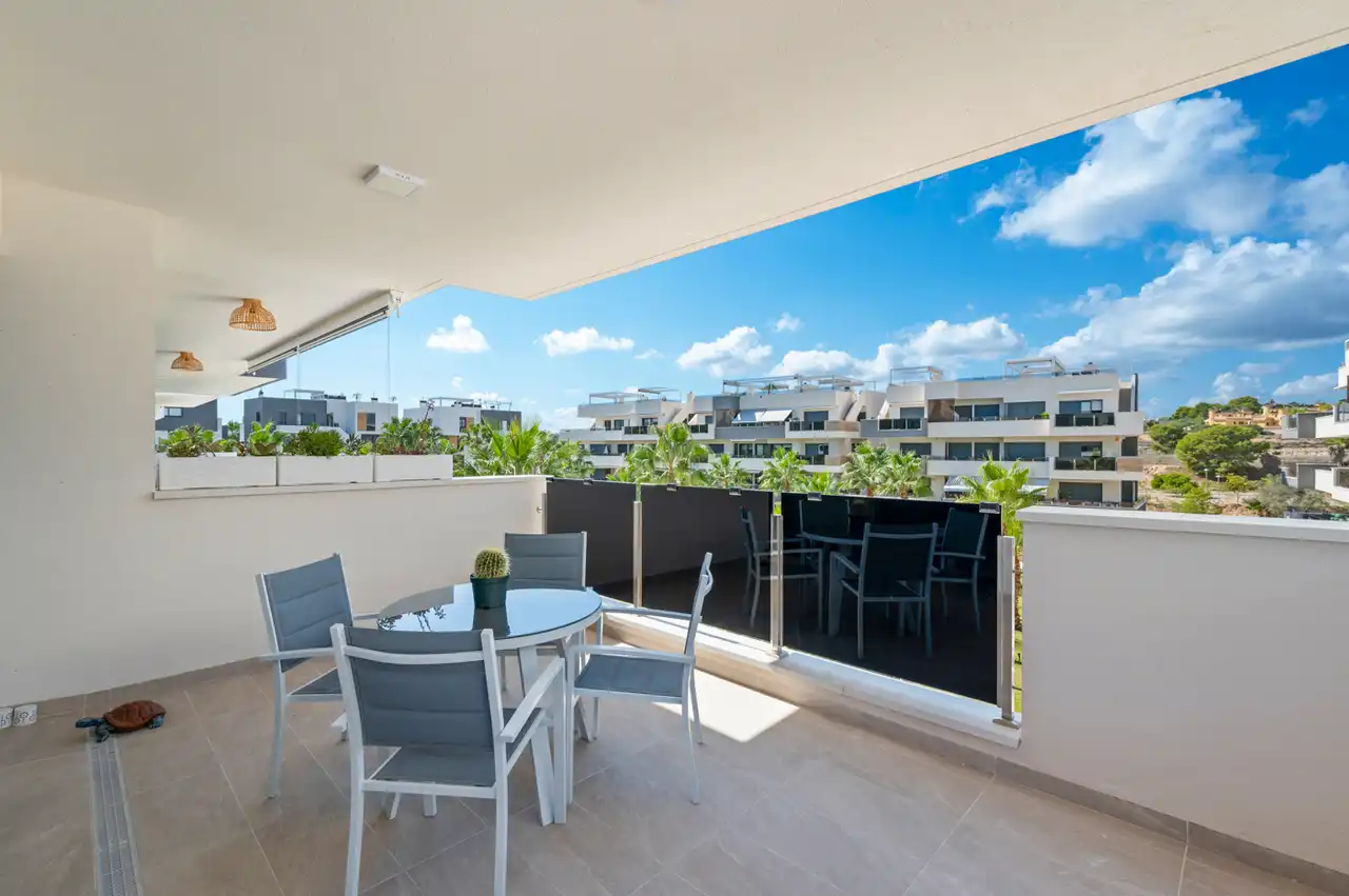 Terrasse von Wohnungen zum Verkauf in Madrid mit Whirlpool und Sauna