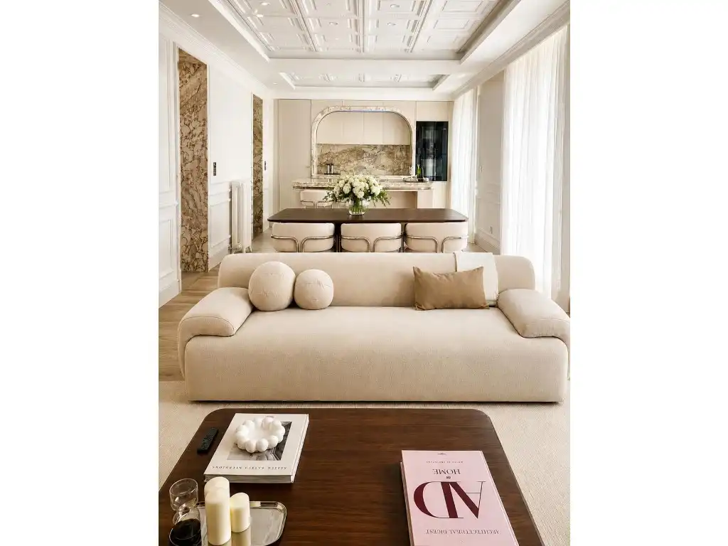 Living room of Flat for sale in Madrid  with Air Conditioner, Heating and Oven