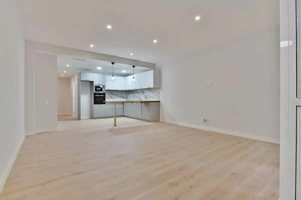 Local comercial en venta en Carrer de Gènova