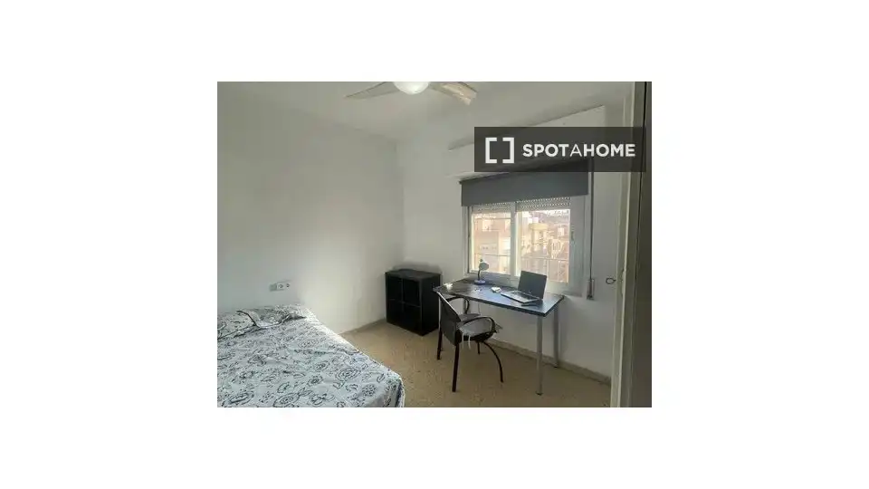 Schlafzimmer von Wohnungen zur untervermieten in Murcia mit Klimaanlage, Terrasse und Möbliert