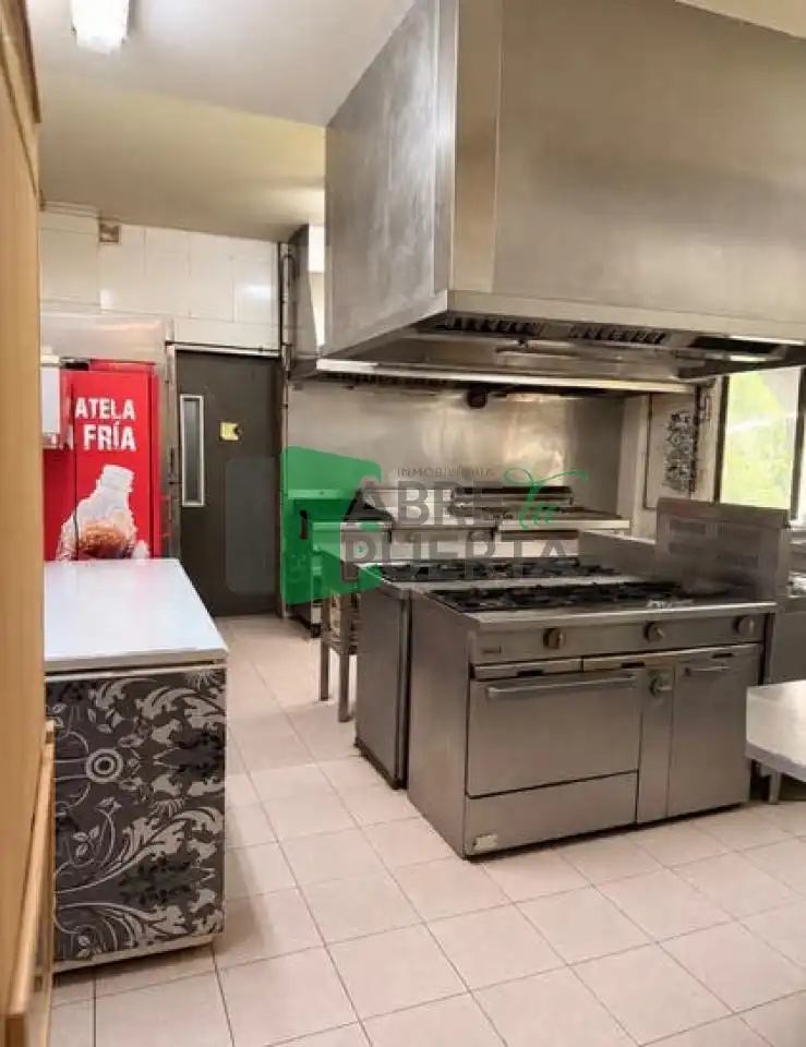 Residenziale in vendita a Coles, imagen 4