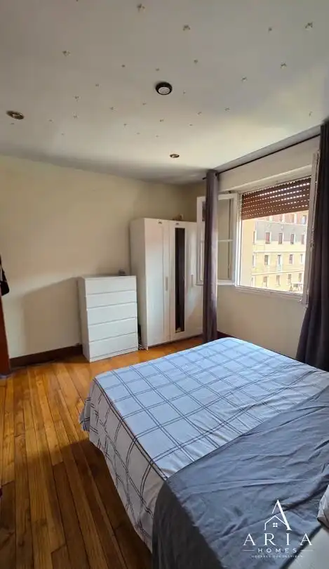 Bedroom of Flat for sale in Bilbao 