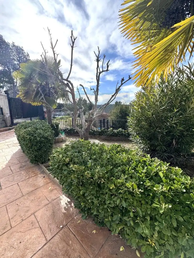Garden of Houses for sale in Fonollosa