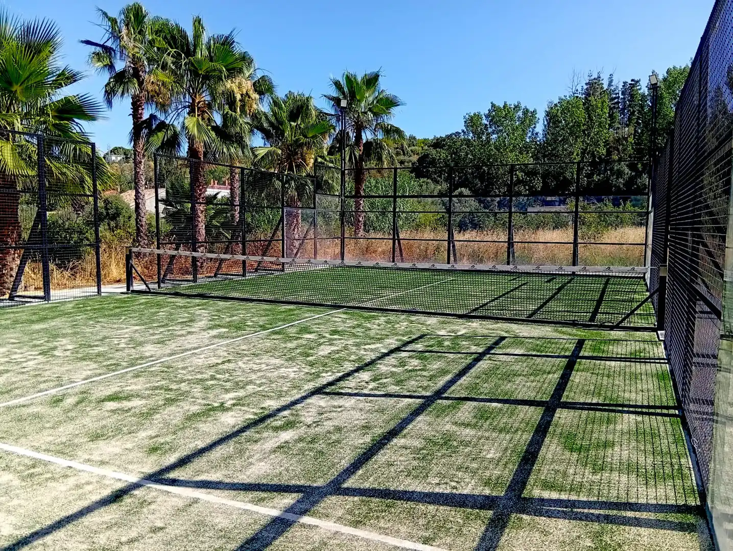 Jardí de Casa o xalet en venda en Alhaurín de la Torre amb Jardí privat, Terrassa i Piscina
