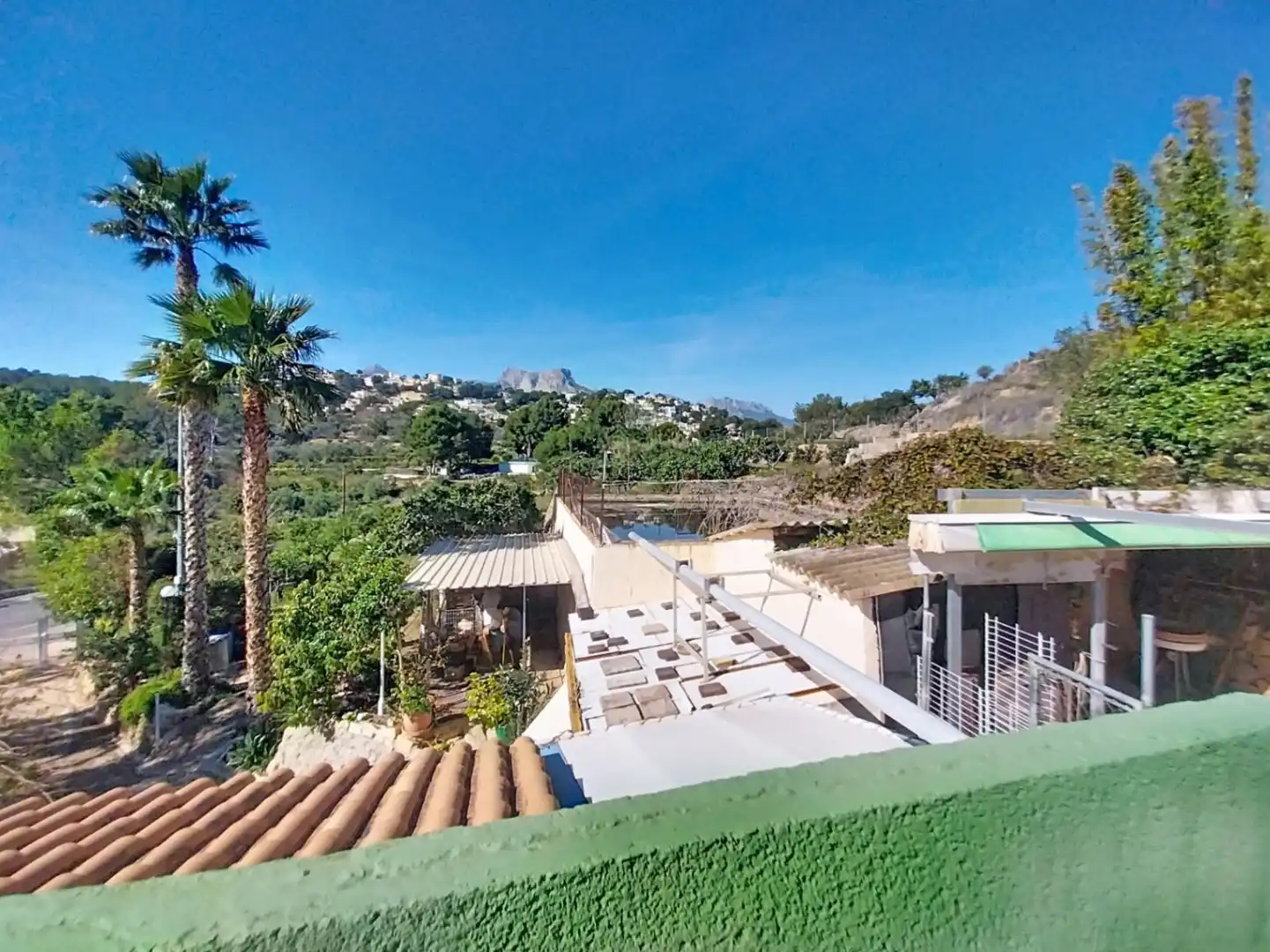 Vista exterior de Casa o chalet en venta en La Nucia con Aire acondicionado, Jardín privado y Terraza