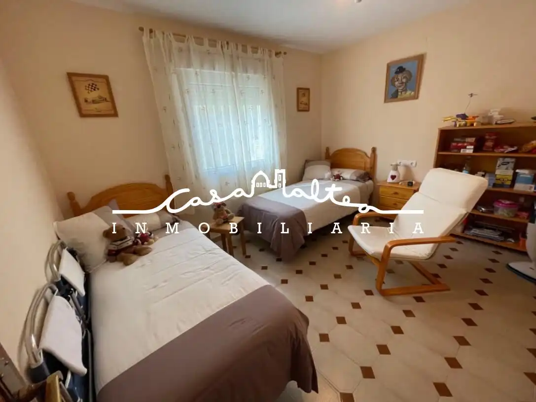 Habitación de Casa o chalet en venta en La Nucia con Aire acondicionado, Jardín privado y Trastero
