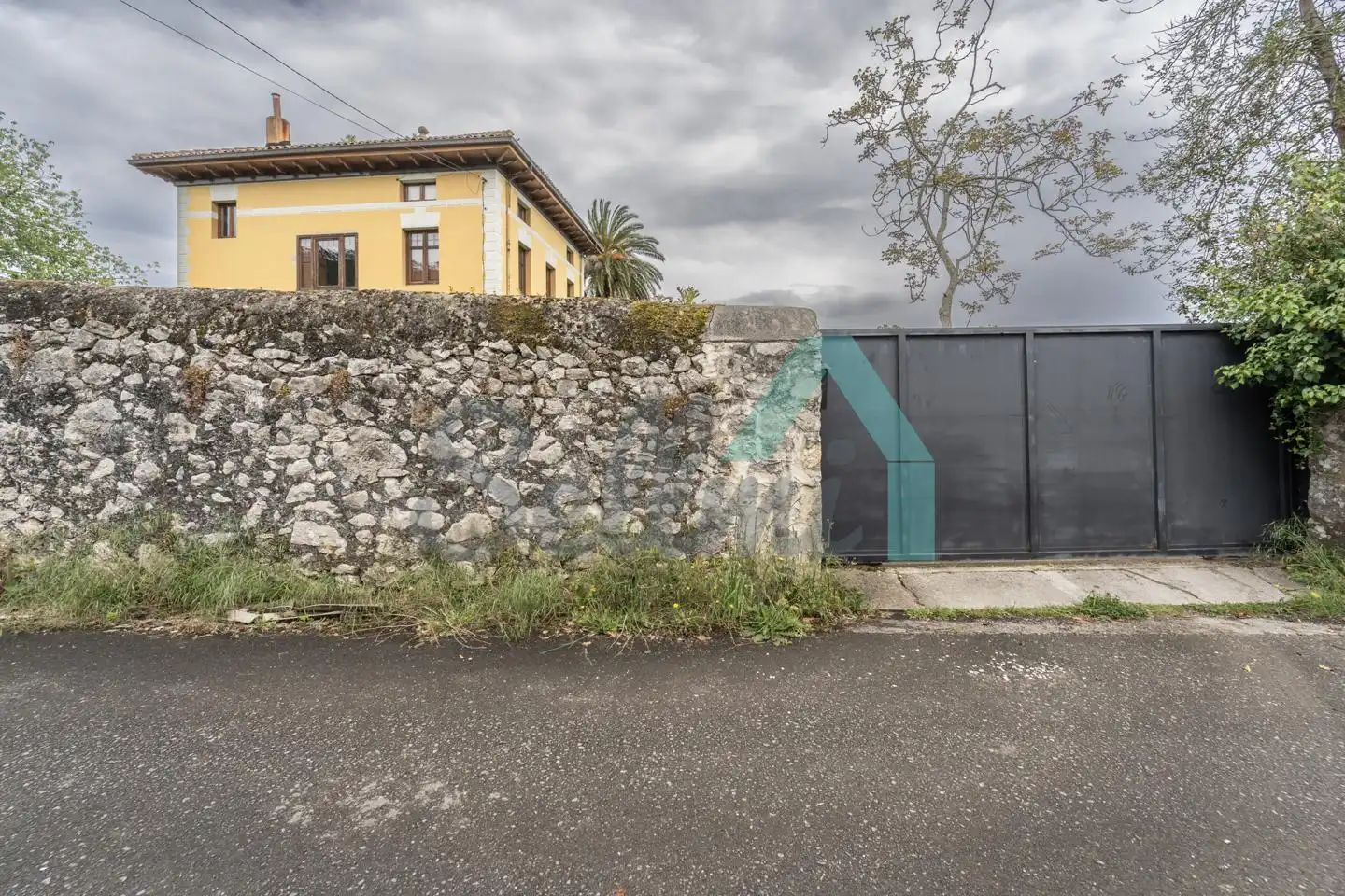 Vista exterior de Casa o chalet en venta en Llanes con Calefacción, Jardín privado y Parquet