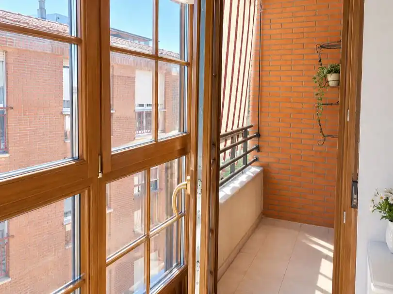 Terrassa de Casa adosada de lloguer en Cabezuela del Valle amb Calefacció, Parquet i Terrassa