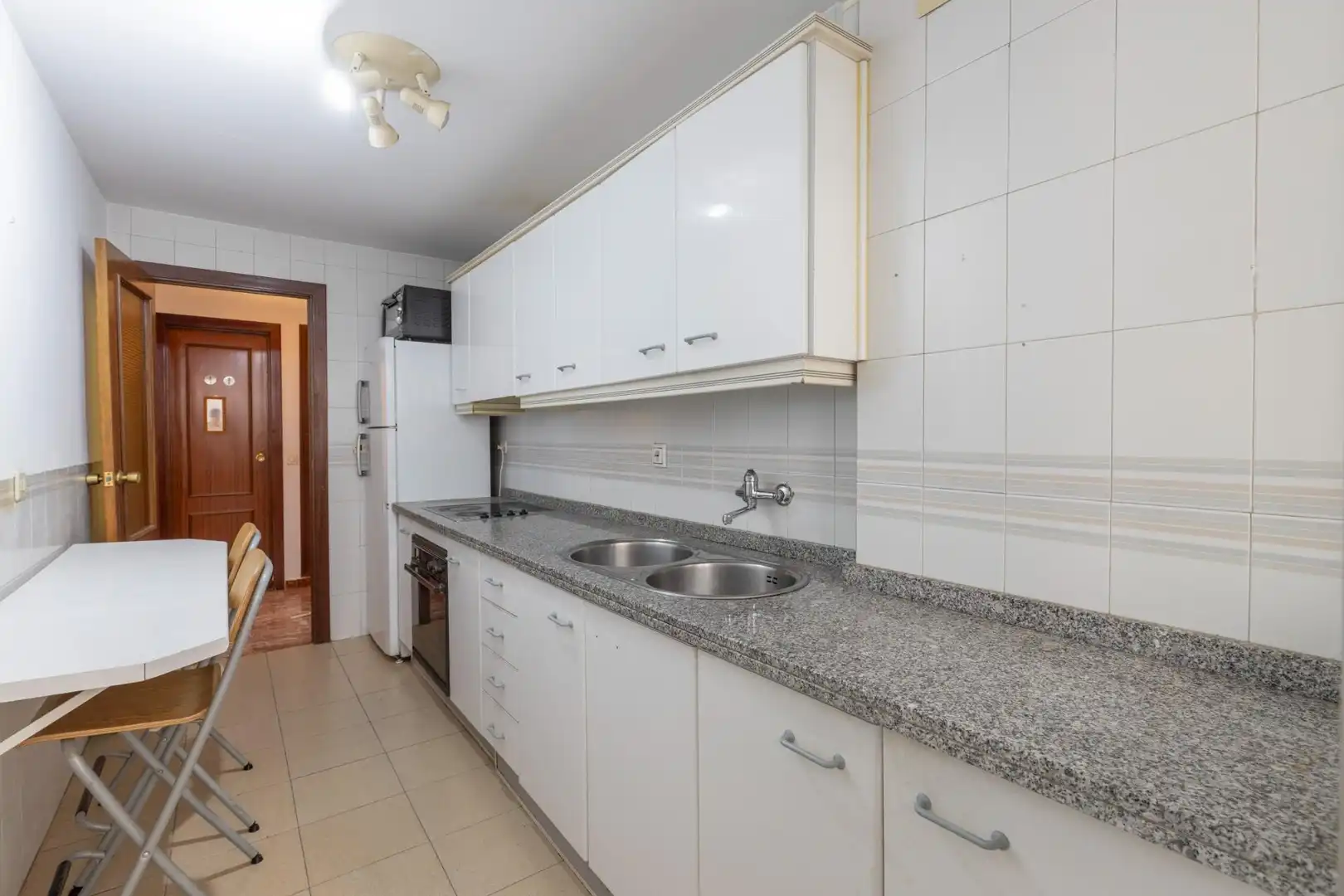 Cocina de Piso en venta en Granada