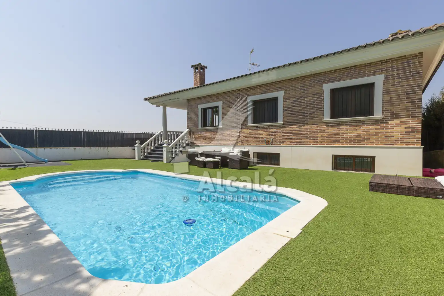 Jardí de Casa o xalet en venda en Santa Olalla amb Aire condicionat, Calefacció i Piscina