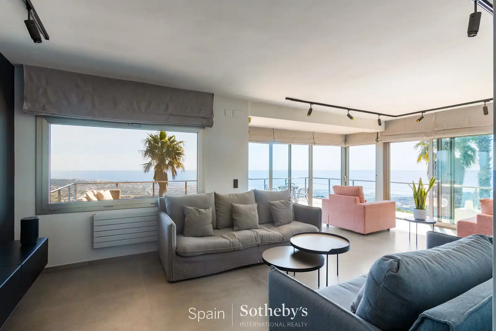 Sala de estar de Casa o chalet en venta en Tiana con Calefacción, Jardín privado y Terraza