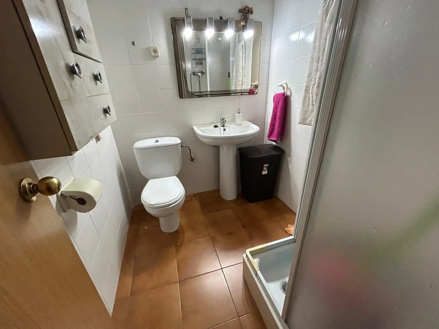 Baño de Casa adosada en venta en Barberà del Vallès con Calefacción, Jardín privado y Terraza
