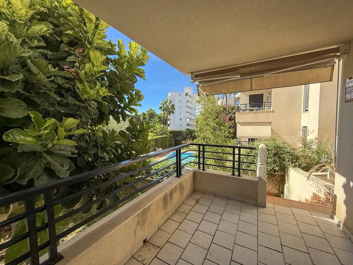 Terrasse von Haus zum Verkauf in  Palma de Mallorca mit Klimaanlage, Heizung und Privatgarten