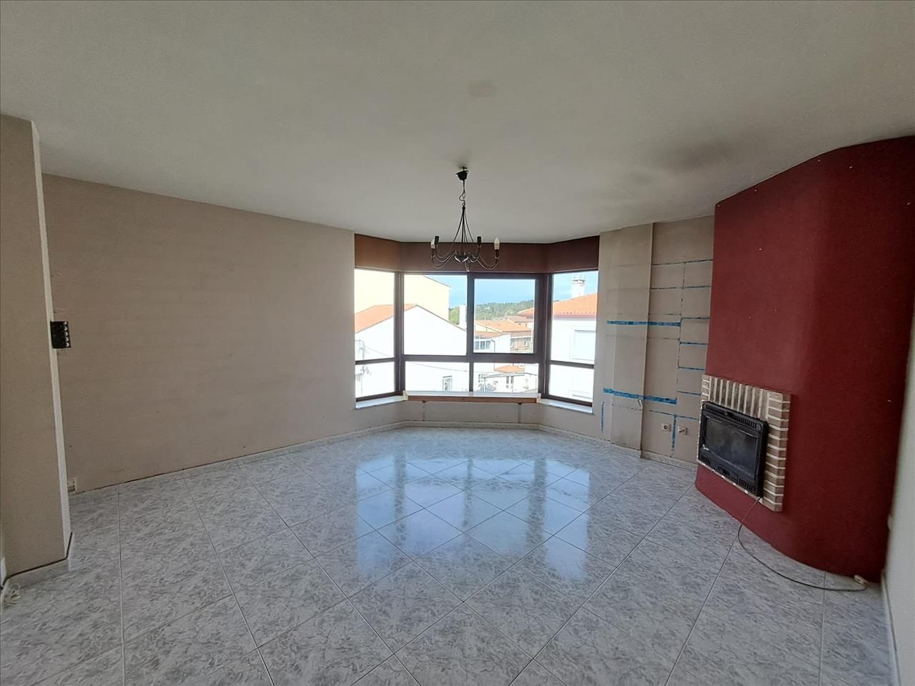Living room of House or chalet for sale in Melide  with Heating, Parquet flooring and Balcony