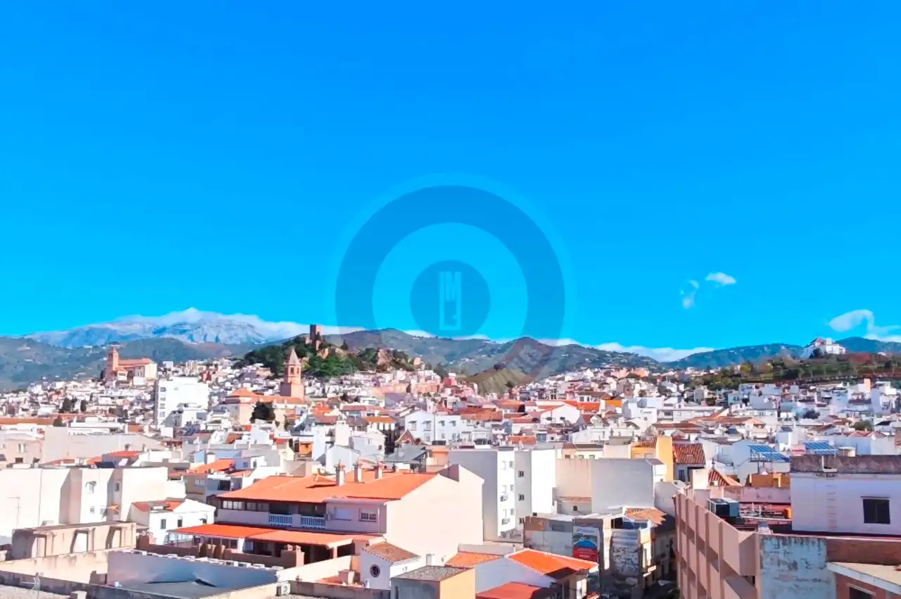 Vista exterior de Pis en venda en Vélez-Málaga amb Terrassa