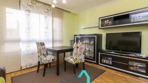 Foto 3 de Piso de alquiler en Puerto Ventana, Lugones, Asturias