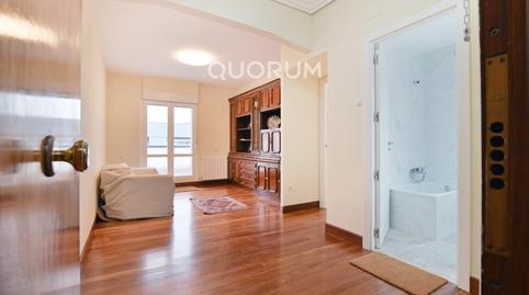 Foto 5 de Piso en venta en Calle Fernandez del Campo, Alhóndiga, Bilbao