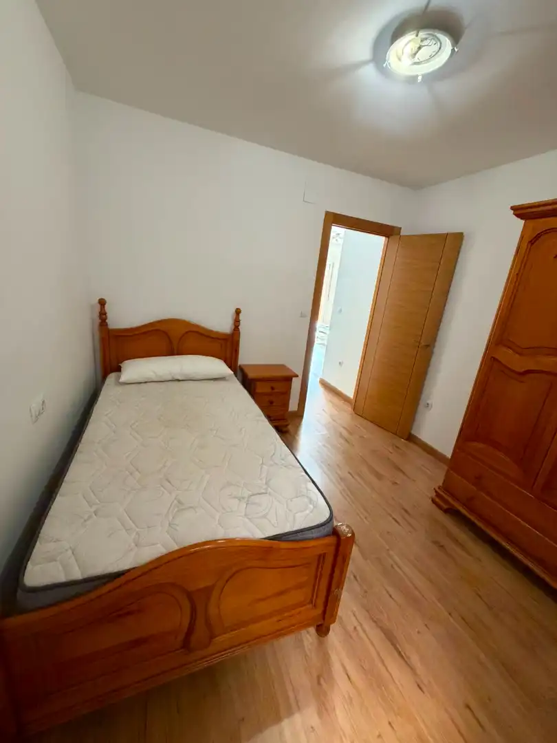Schlafzimmer von Wohnung zur Miete in Maracena mit Heizung, Parkett und Terrasse