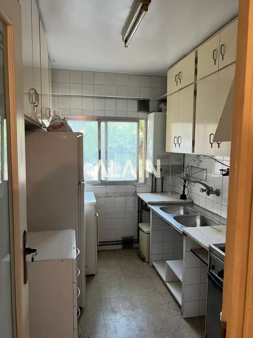 Cuina de Pis en venda en Valencia amb Aire condicionat, Calefacció i Traster