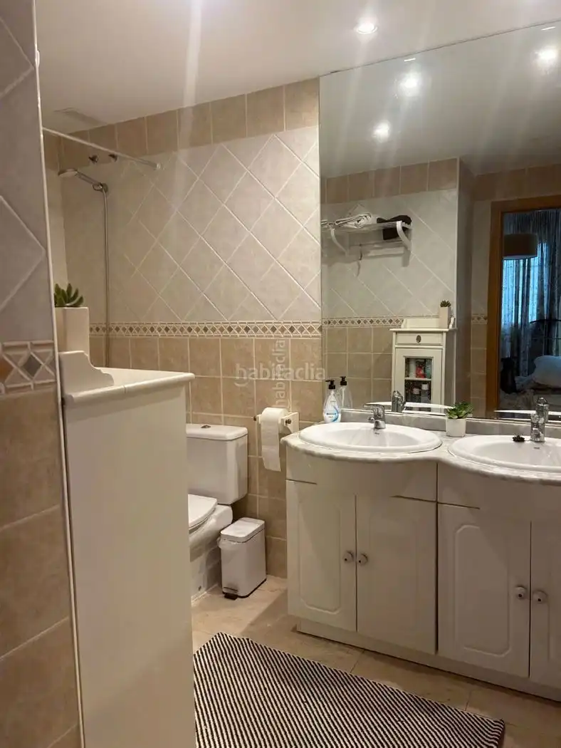 Adosado con piscina en venta en Carrer Cormorà 8, imagen 4