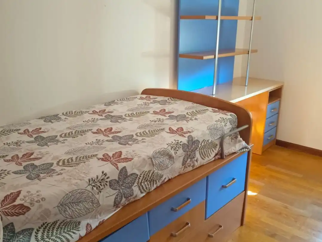 Dormitori de Pis en venda en Santo Domingo de la Calzada amb Terrassa i Balcó