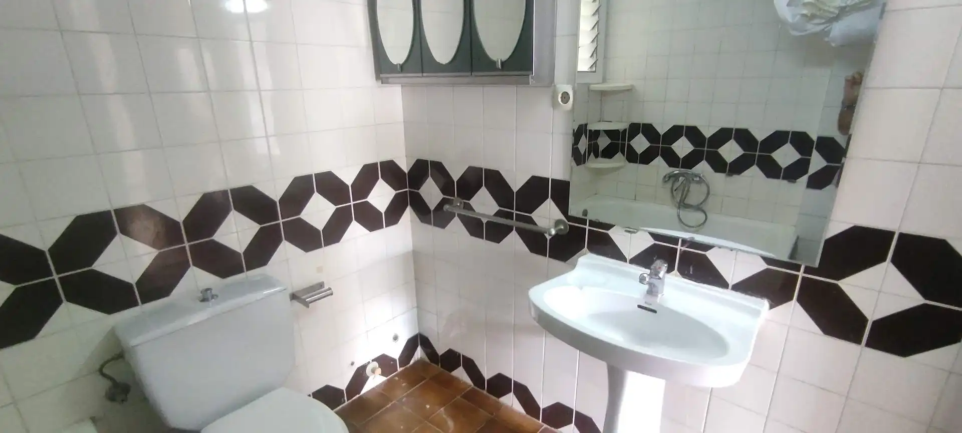 Badezimmer von Wohnung zur Miete in Horta - Guinardó