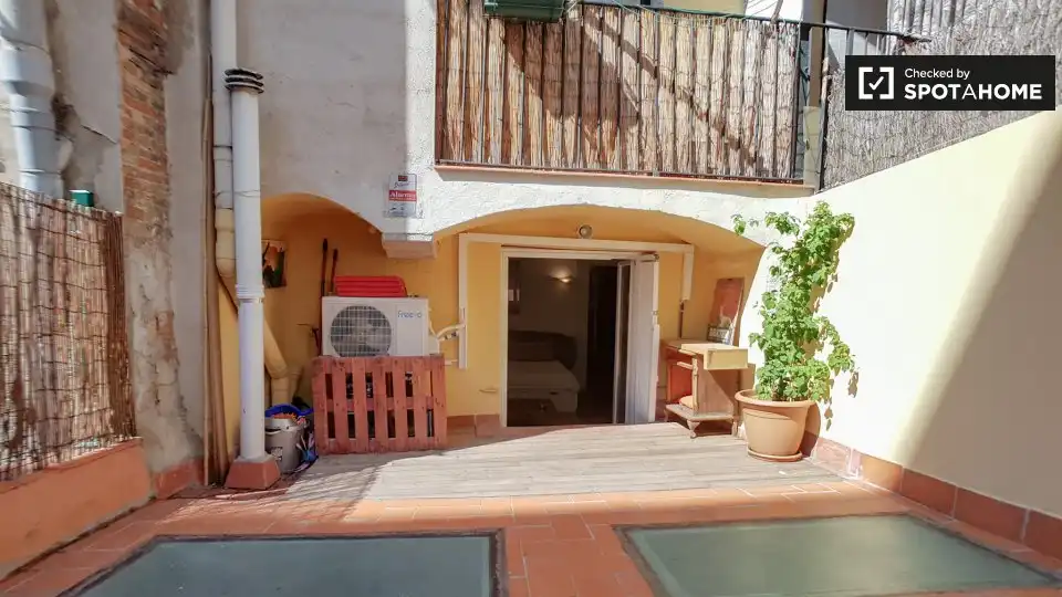 Flat with terrace to rent in Ciutat Vella, imagen 7