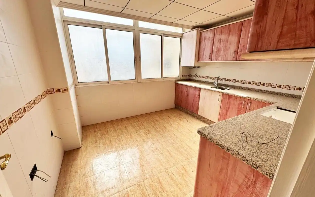 Cocina de Edificio en venta en Formentera del Segura