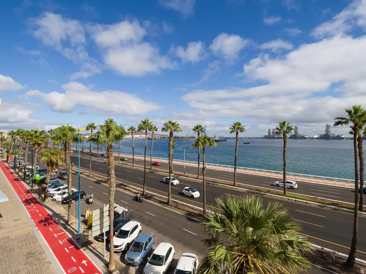 Vista exterior de Pis en venda en Las Palmas de Gran Canaria amb Aire condicionat, Terrassa i Traster