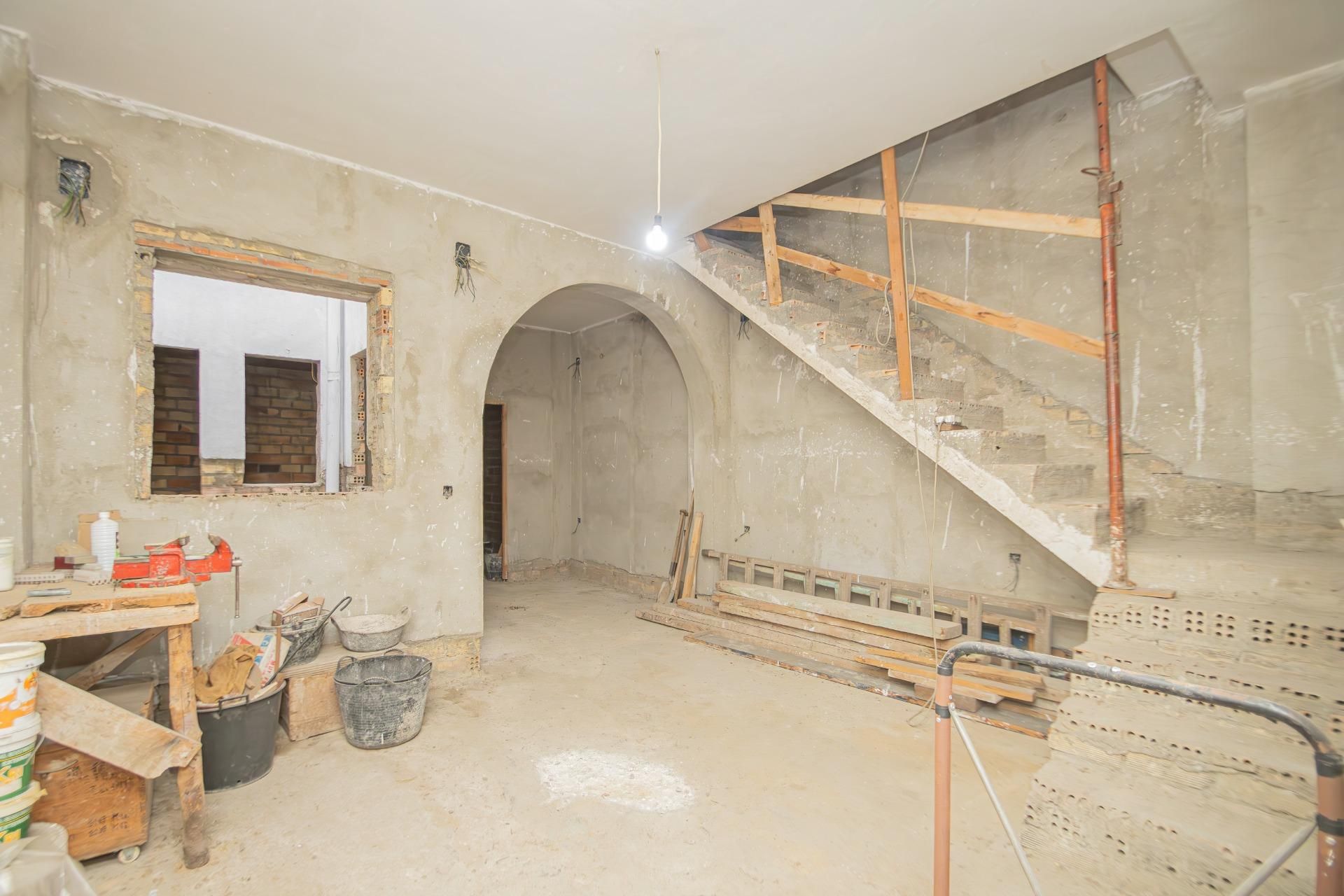 Single-family semi-detached for sale in  Sevilla Capital  with Private garden and Balcony