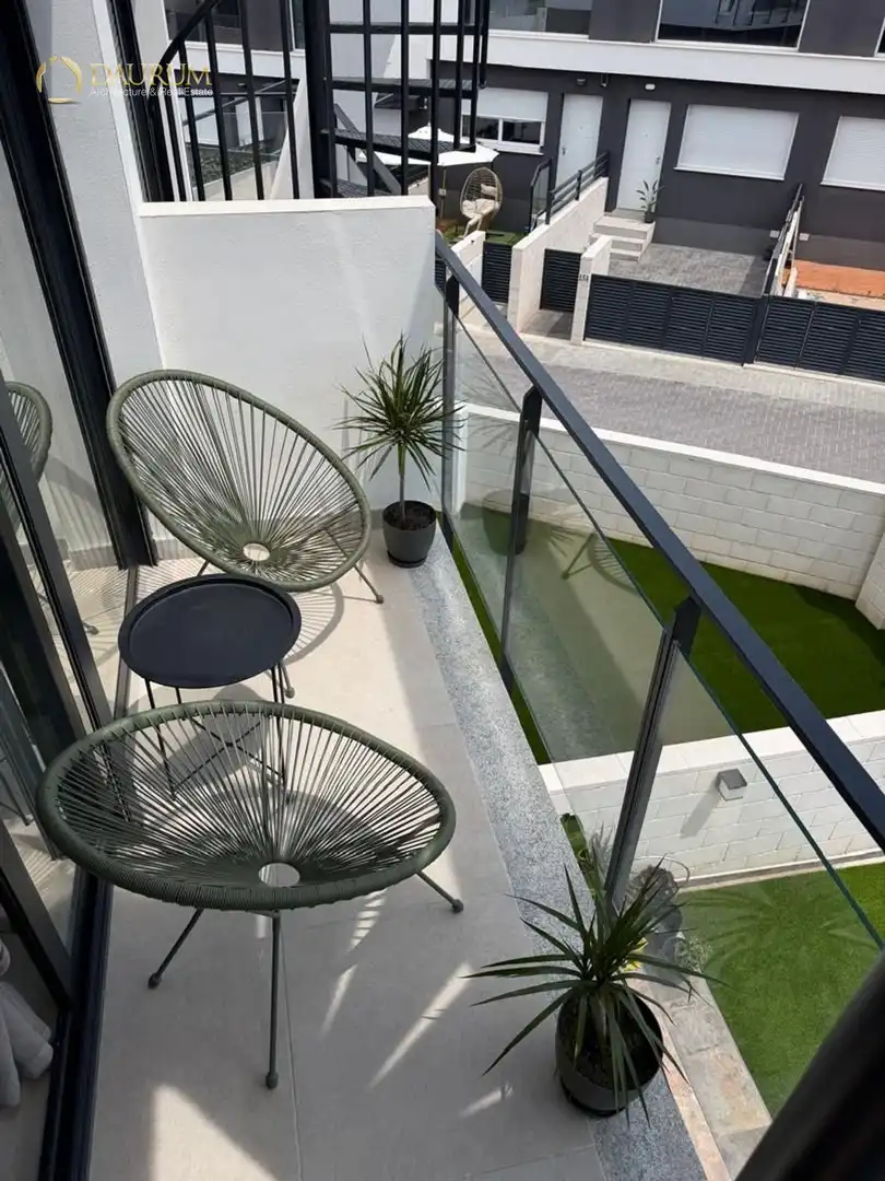 Adossat amb piscina en venda a CALLE DE XIPRE, imagen 29
