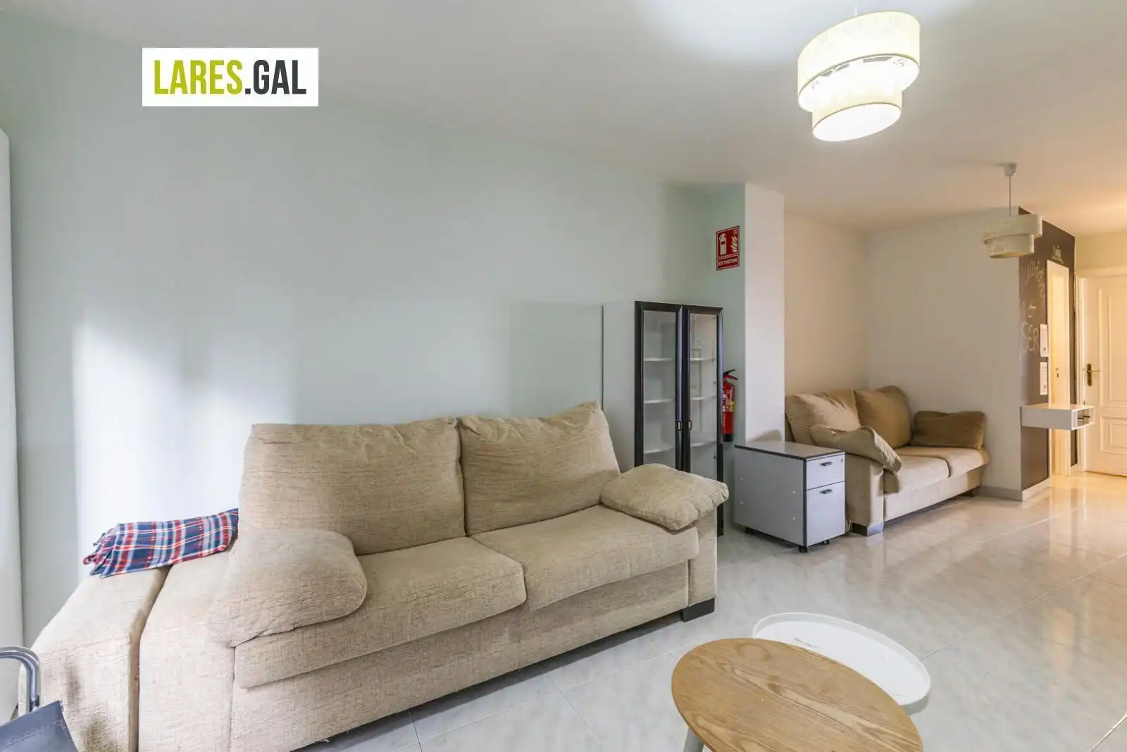 Local de alquiler en Rúa Fomento, Cangas pueblo