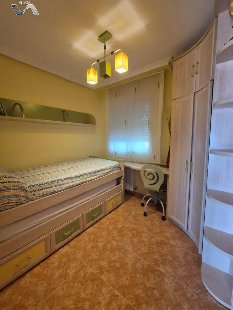 Habitación de Ático en venta en Puertollano con Aire acondicionado, Calefacción y Terraza