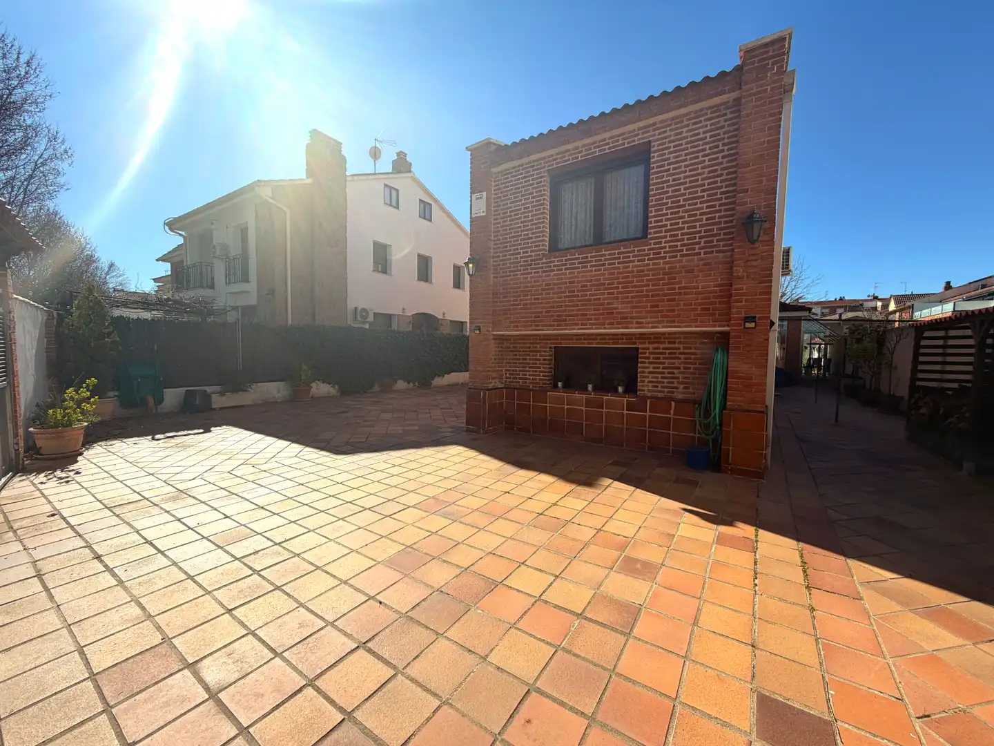 Vista exterior de Casa o chalet en venta en Azuqueca de Henares con Aire acondicionado, Jardín privado y Trastero