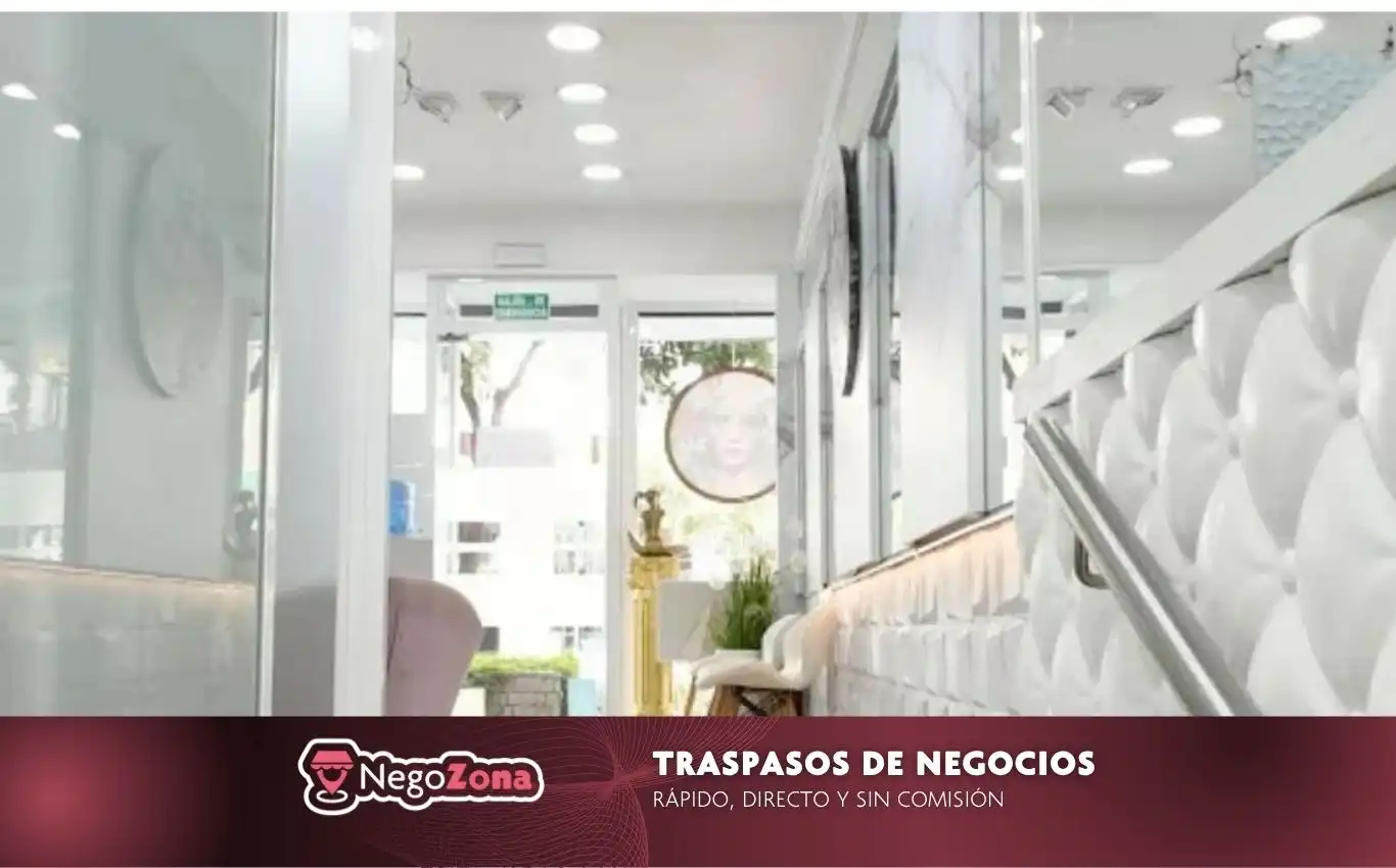 Local comercial en traspaso en Avenida de España 13, imagen 2